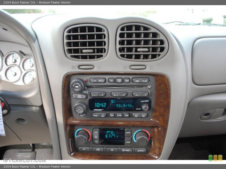 Medium Pewter Interior Audio System for the 2004 Buick Rainier CXL #54392875
