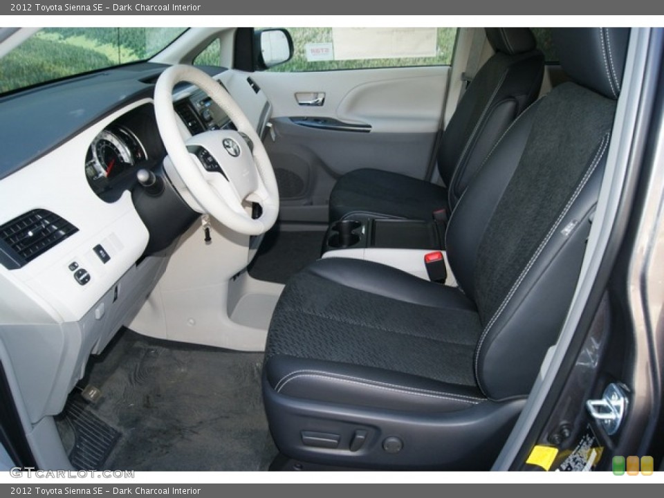 Dark Charcoal Interior Photo for the 2012 Toyota Sienna SE #54401725