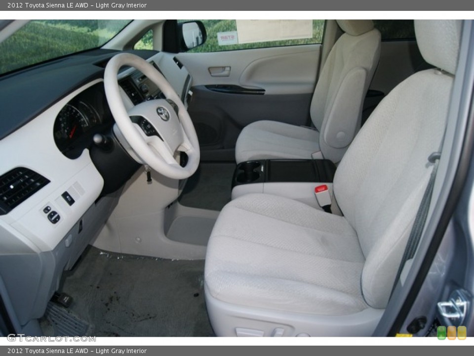 Light Gray Interior Photo for the 2012 Toyota Sienna LE AWD #54402001
