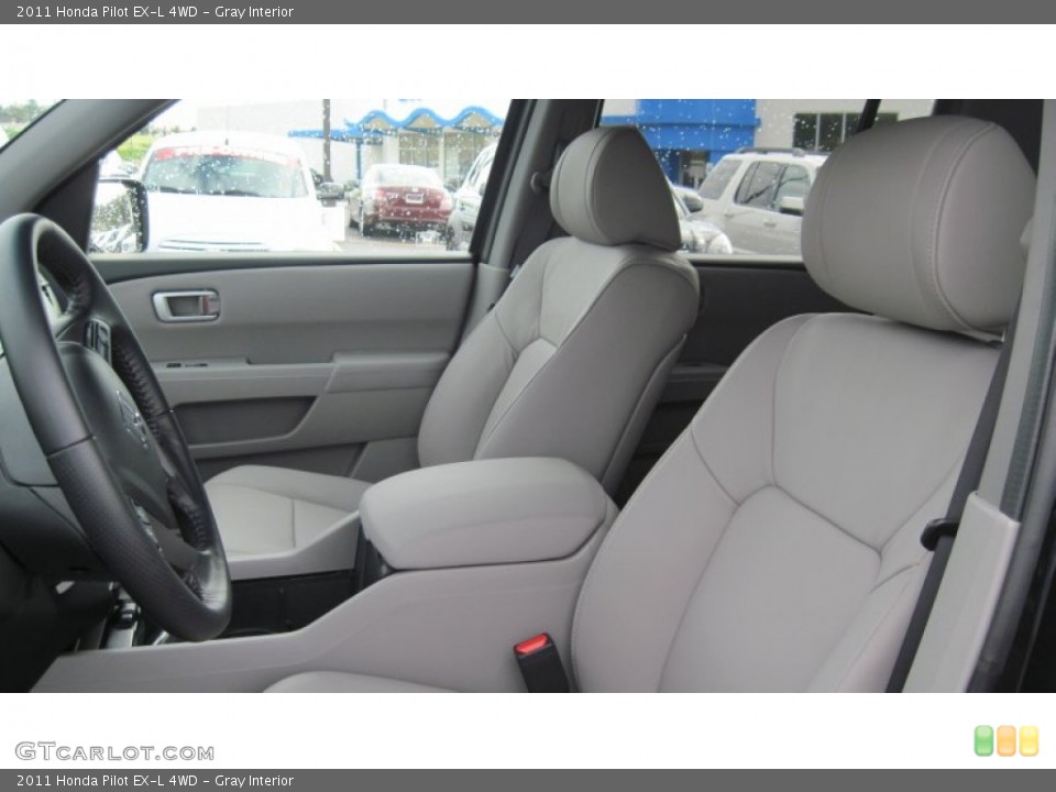 Gray Interior Photo for the 2011 Honda Pilot EX-L 4WD #54416140