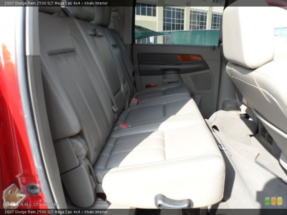 Khaki Interior Photo for the 2007 Dodge Ram 2500 SLT Mega Cab 4x4 #54420867