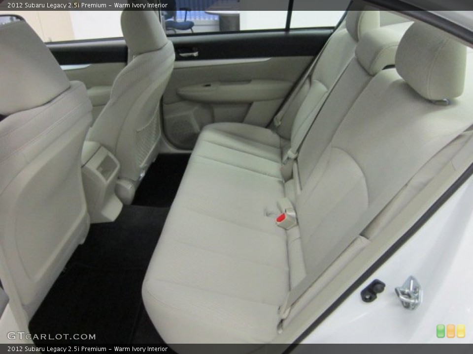Warm Ivory Interior Photo for the 2012 Subaru Legacy 2.5i Premium #54421950
