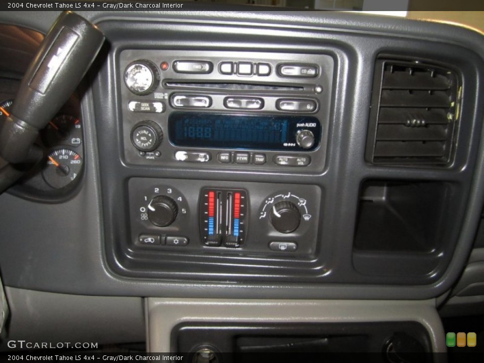 Gray/Dark Charcoal Interior Audio System for the 2004 Chevrolet Tahoe LS 4x4 #54435651