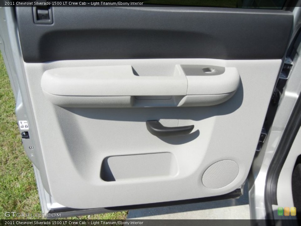 Light Titanium/Ebony Interior Door Panel for the 2011 Chevrolet Silverado 1500 LT Crew Cab #54436728