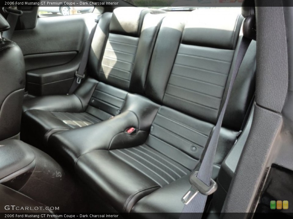 Dark Charcoal Interior Photo for the 2006 Ford Mustang GT Premium Coupe #54437685