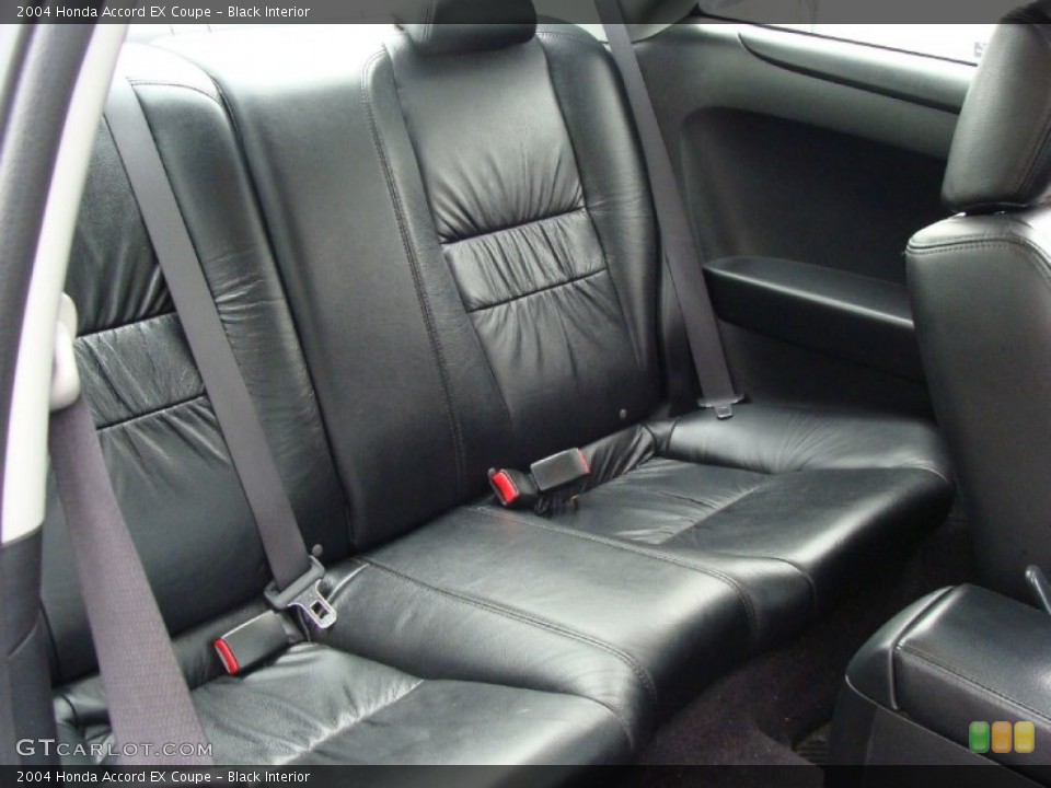 Black Interior Photo for the 2004 Honda Accord EX Coupe #54439596