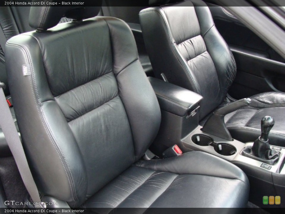Black Interior Photo for the 2004 Honda Accord EX Coupe #54439623