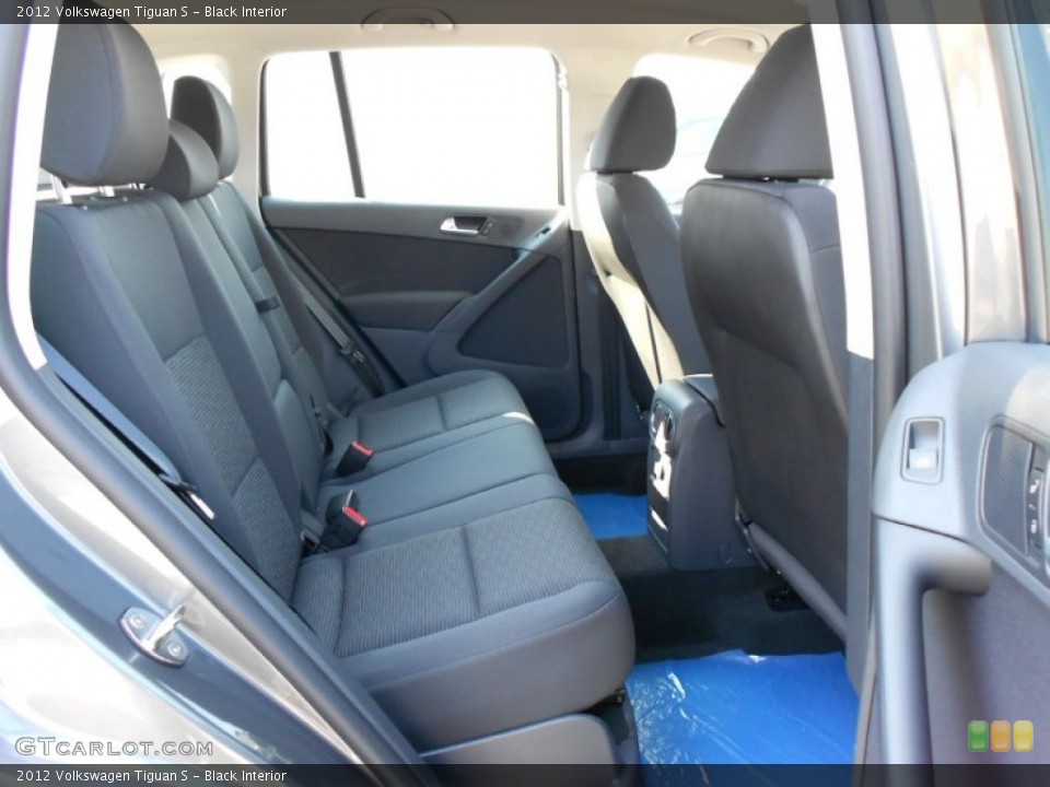Black Interior Photo for the 2012 Volkswagen Tiguan S #54445056