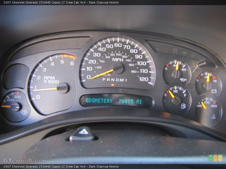 Dark Charcoal Interior Gauges for the 2007 Chevrolet Silverado 2500HD Classic LT Crew Cab 4x4 #54449310