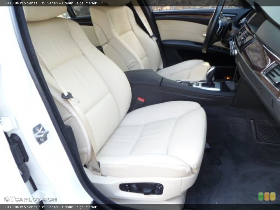 Cream Beige Interior Photo for the 2010 BMW 5 Series 535i Sedan #54461494