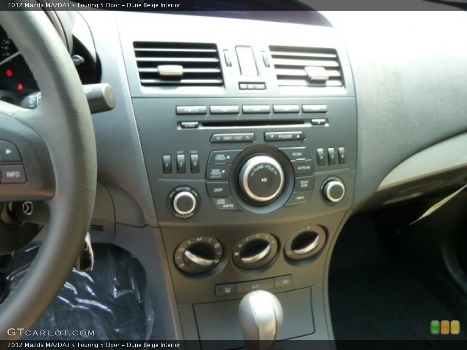 Dune Beige Interior Controls for the 2012 Mazda MAZDA3 s Touring 5 Door #54462891
