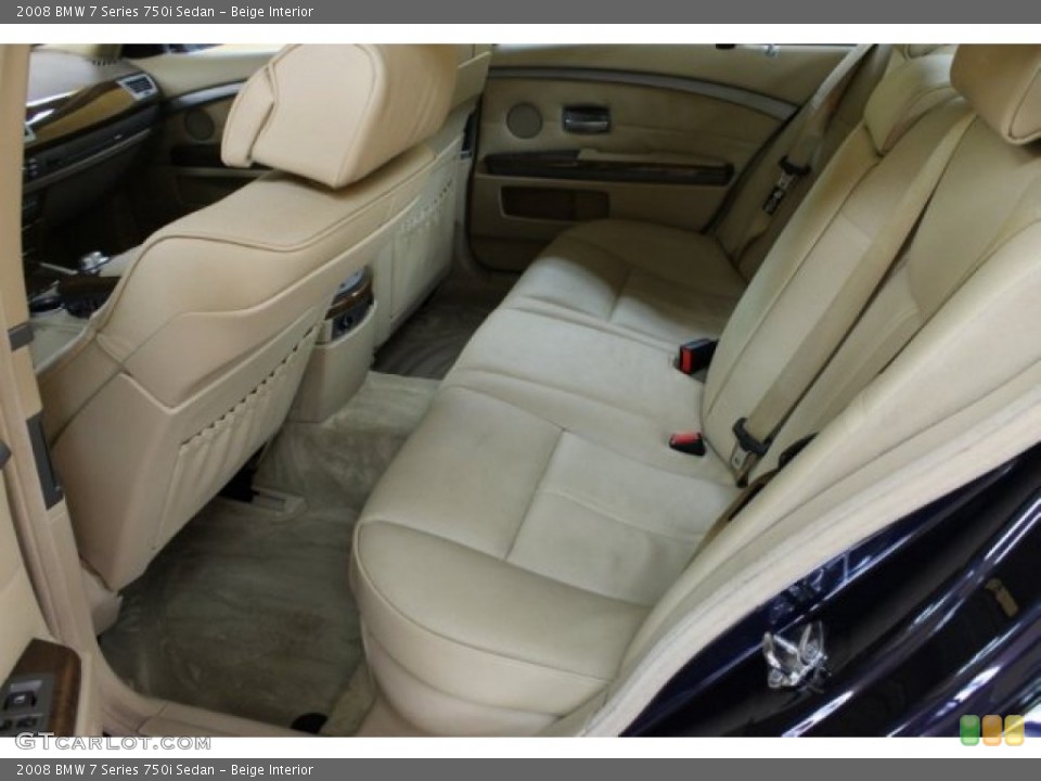 Beige Interior Photo for the 2008 BMW 7 Series 750i Sedan #54463311