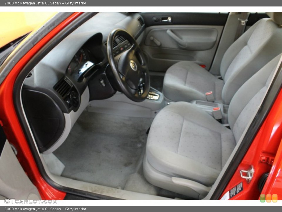 Gray Interior Photo for the 2000 Volkswagen Jetta GL Sedan #54468248