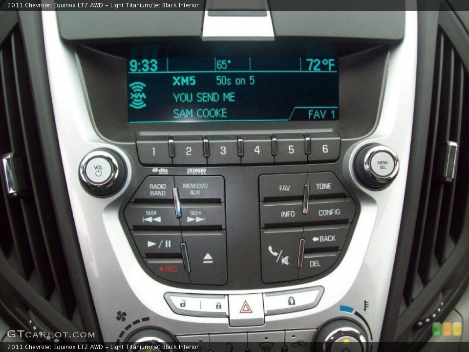 Light Titanium/Jet Black Interior Controls for the 2011 Chevrolet Equinox LTZ AWD #54470859