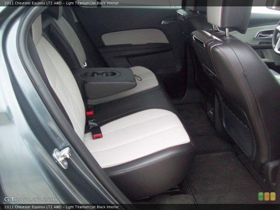 Light Titanium/Jet Black Interior Photo for the 2011 Chevrolet Equinox LTZ AWD #54470991