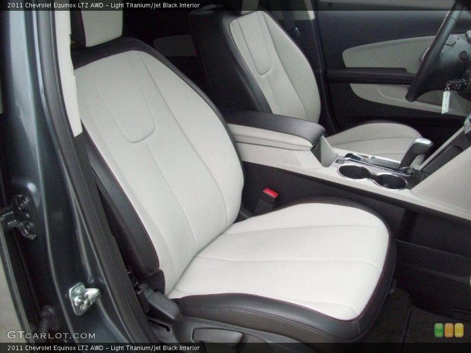 Light Titanium/Jet Black Interior Photo for the 2011 Chevrolet Equinox LTZ AWD #54471002