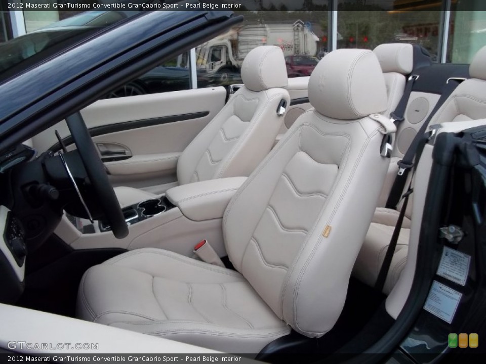 Pearl Beige Interior Photo for the 2012 Maserati GranTurismo Convertible GranCabrio Sport #54471612