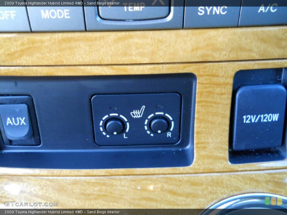 Sand Beige Interior Controls for the 2009 Toyota Highlander Hybrid Limited 4WD #54478252