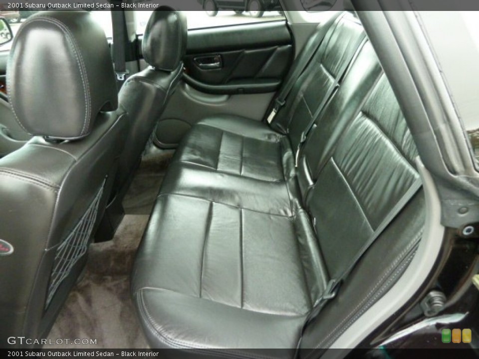 Black Interior Photo for the 2001 Subaru Outback Limited Sedan #54480005