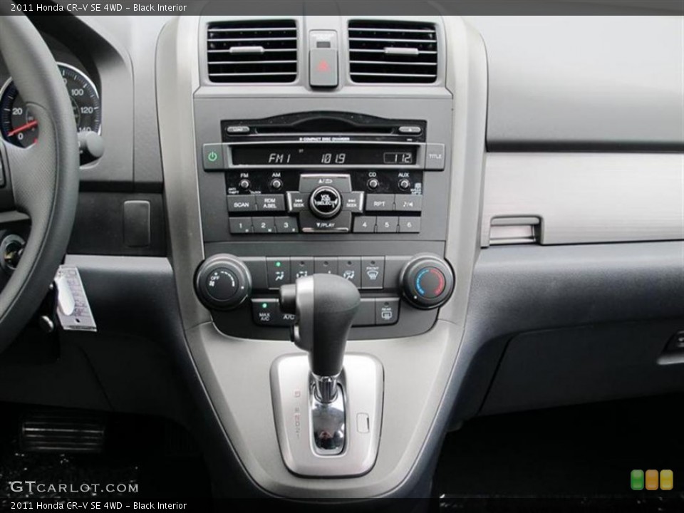 Black Interior Controls for the 2011 Honda CR-V SE 4WD #54480590