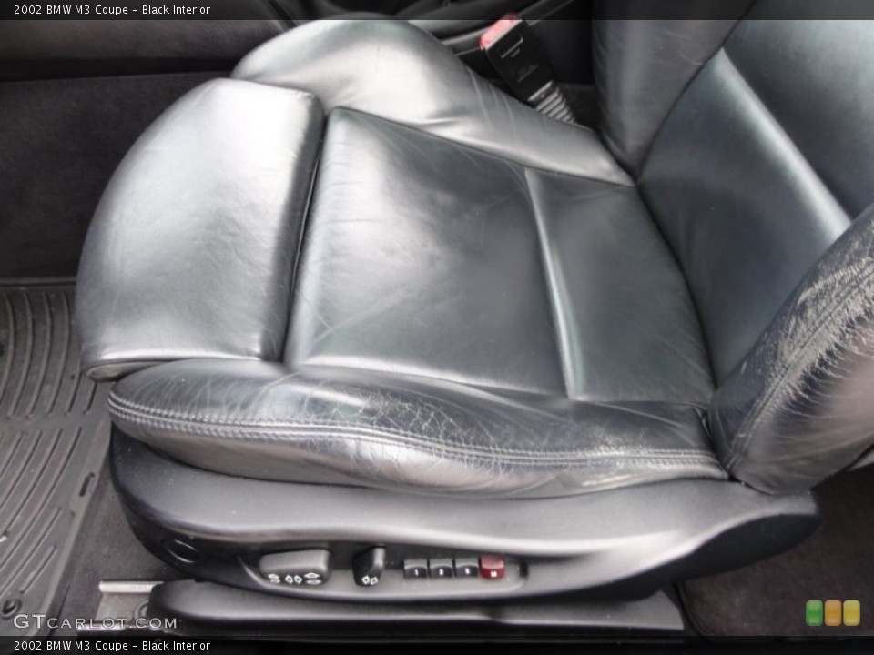 Black Interior Photo for the 2002 BMW M3 Coupe #54484106