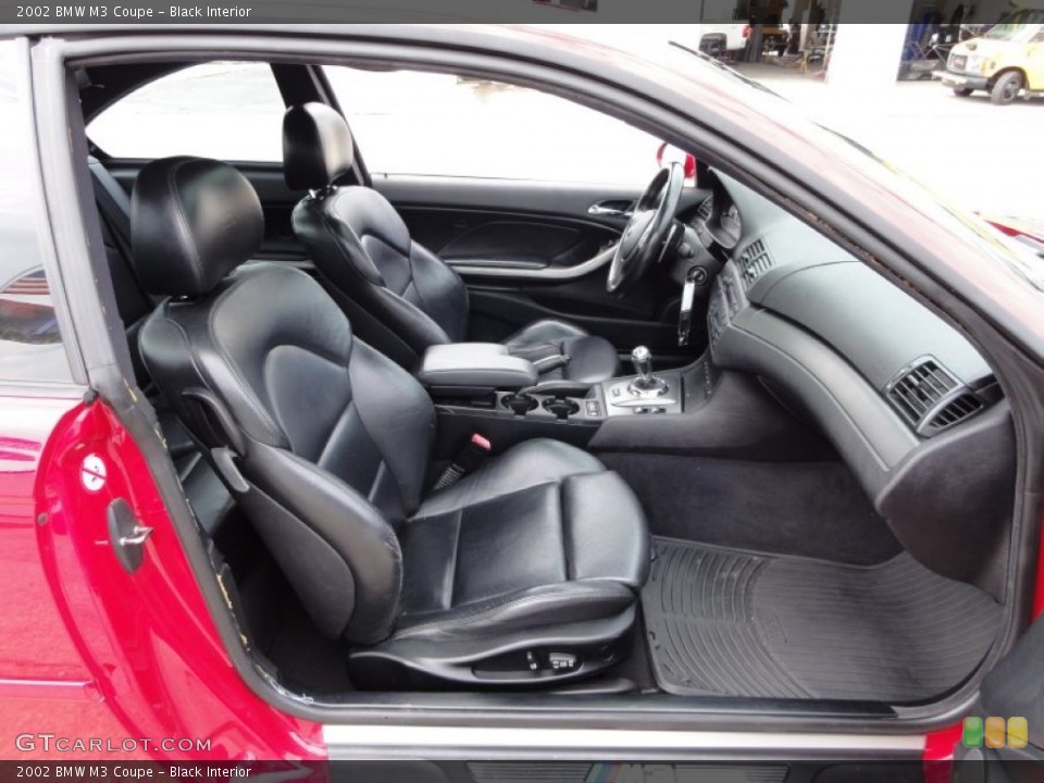 Black Interior Photo for the 2002 BMW M3 Coupe #54484142