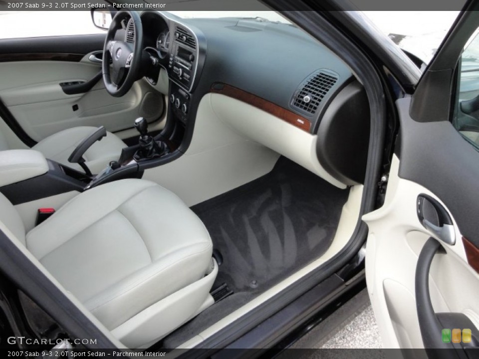 Parchment Interior Photo for the 2007 Saab 9-3 2.0T Sport Sedan #54485036
