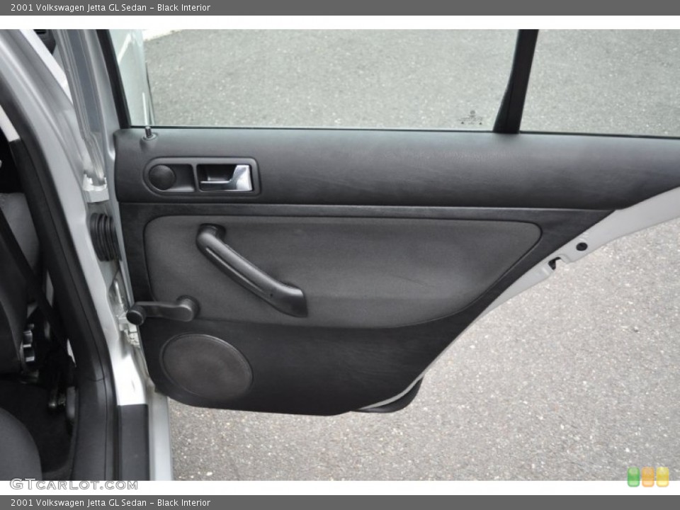 Black Interior Door Panel for the 2001 Volkswagen Jetta GL Sedan #54485480