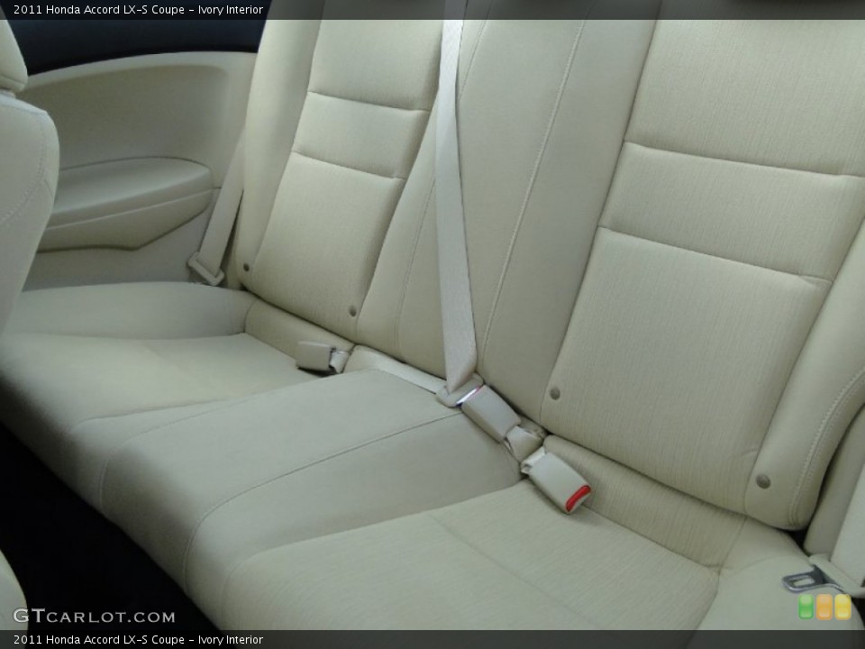 Ivory Interior Photo for the 2011 Honda Accord LX-S Coupe #54487988
