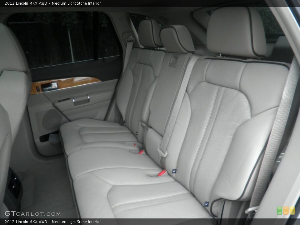 Medium Light Stone Interior Photo for the 2012 Lincoln MKX AWD #54494231