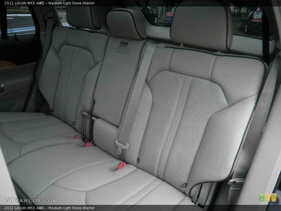 Medium Light Stone Interior Photo for the 2012 Lincoln MKX AWD #54494384