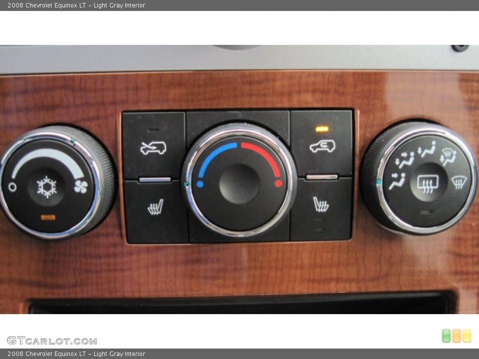 Light Gray Interior Controls for the 2008 Chevrolet Equinox LT #54494660