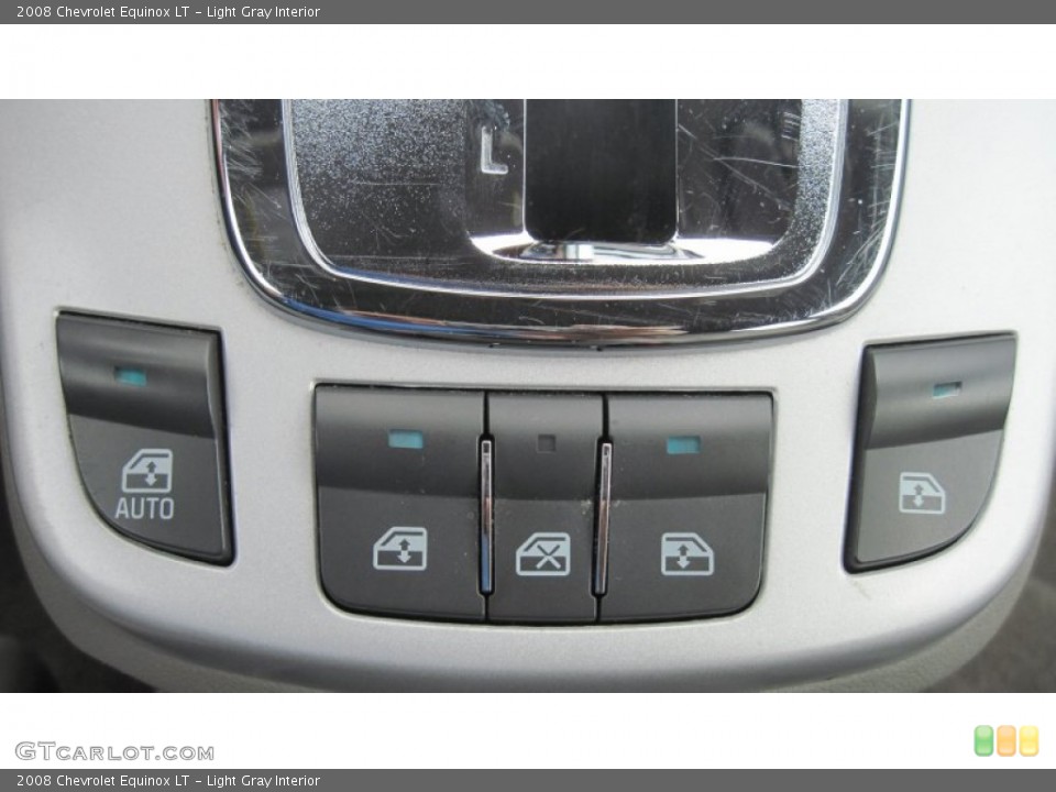Light Gray Interior Controls for the 2008 Chevrolet Equinox LT #54494669