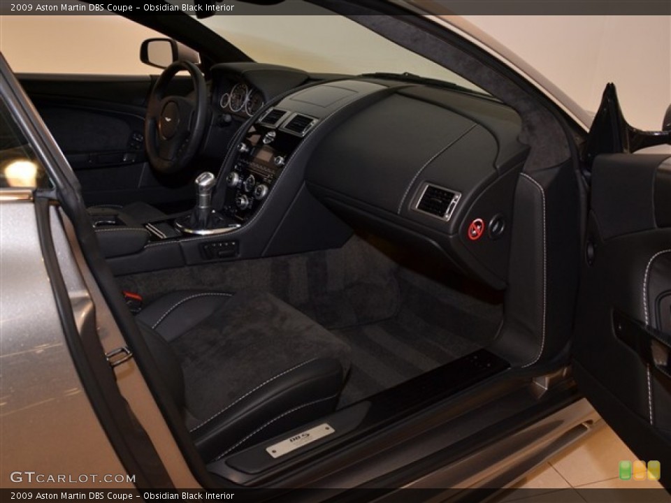 Obsidian Black Interior Photo for the 2009 Aston Martin DBS Coupe #54501683