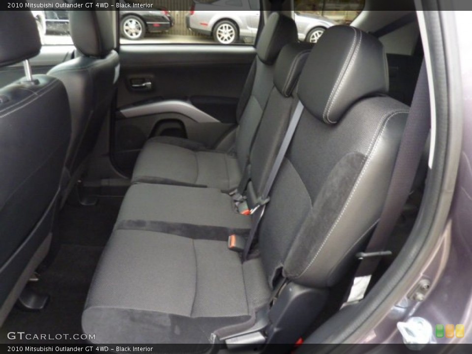 Black Interior Photo for the 2010 Mitsubishi Outlander GT 4WD #54503051