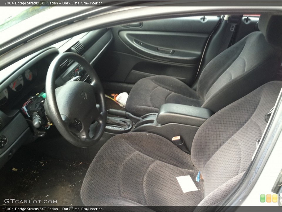 Dark Slate Gray Interior Photo for the 2004 Dodge Stratus SXT Sedan #54506819