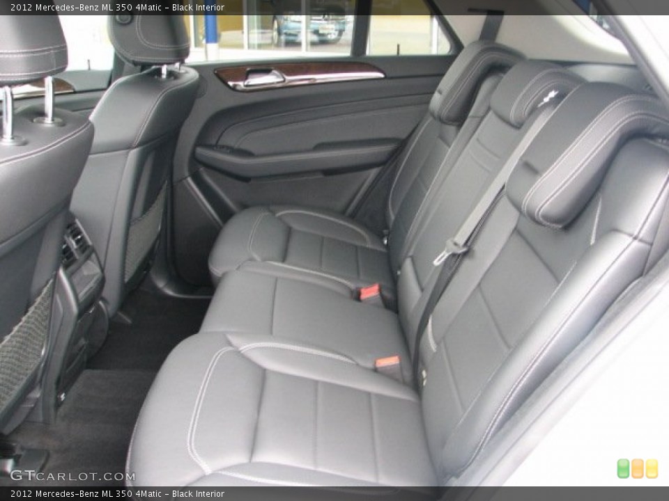 Black Interior Photo for the 2012 Mercedes-Benz ML 350 4Matic #54507140