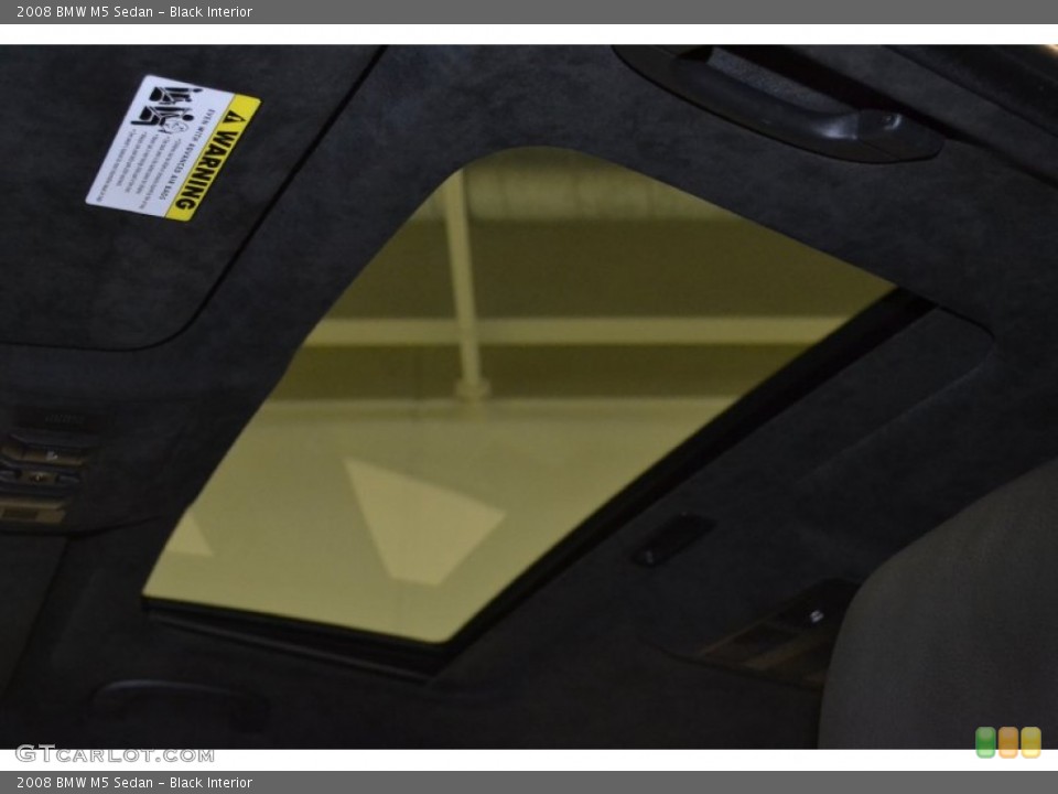 Black Interior Sunroof for the 2008 BMW M5 Sedan #54508259