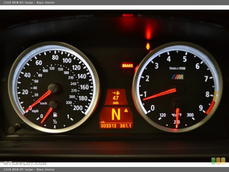 Black Interior Gauges for the 2008 BMW M5 Sedan #54508262