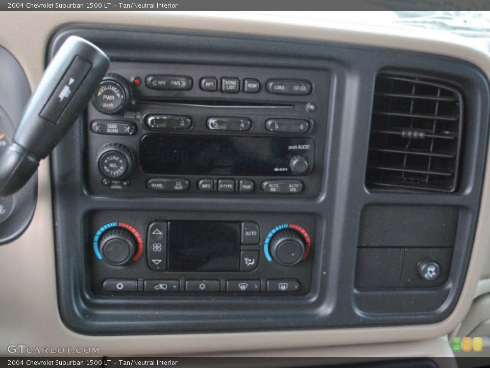 Tan/Neutral Interior Controls for the 2004 Chevrolet Suburban 1500 LT #54508627