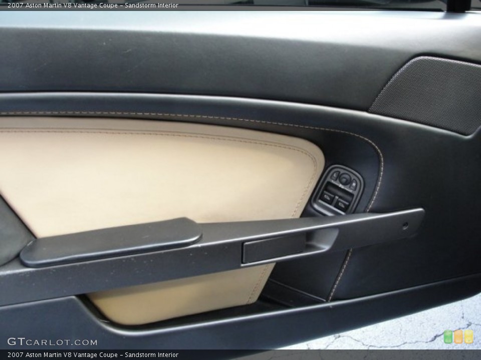 Sandstorm Interior Door Panel for the 2007 Aston Martin V8 Vantage Coupe #54512720