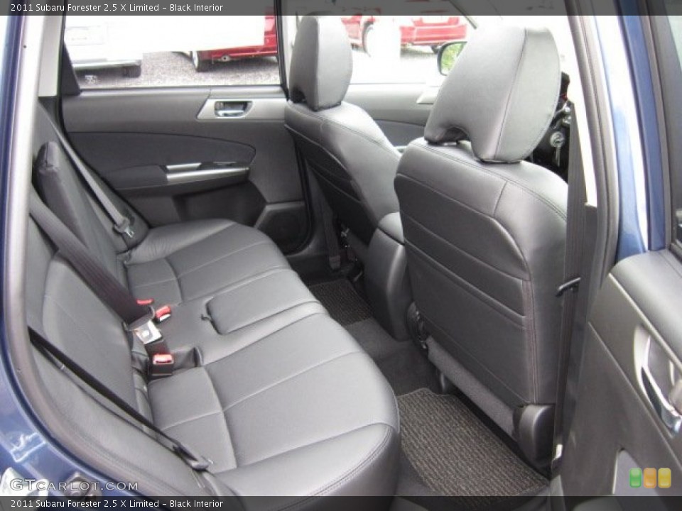 Black Interior Photo for the 2011 Subaru Forester 2.5 X Limited #54514565