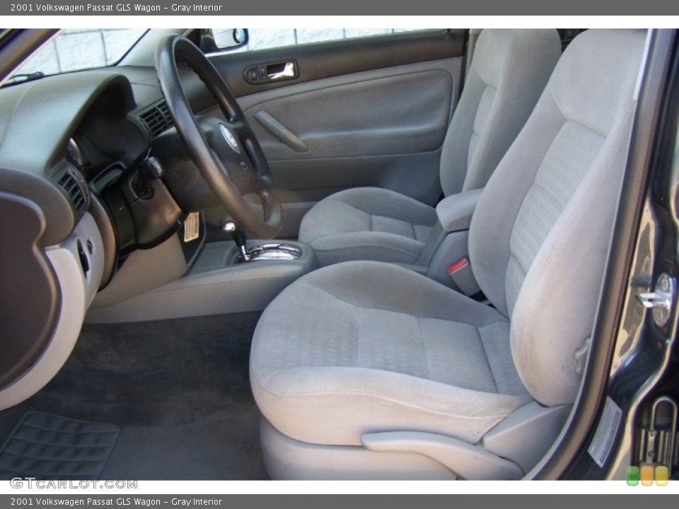 Gray Interior Photo for the 2001 Volkswagen Passat GLS Wagon #54517181