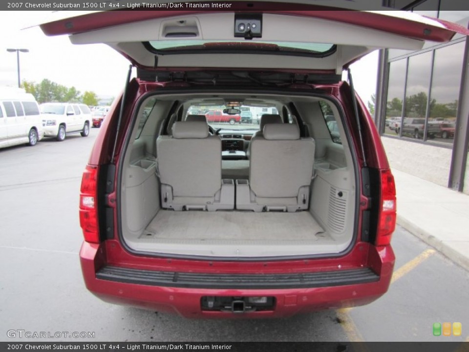 Light Titanium/Dark Titanium Interior Trunk for the 2007 Chevrolet Suburban 1500 LT 4x4 #54518774