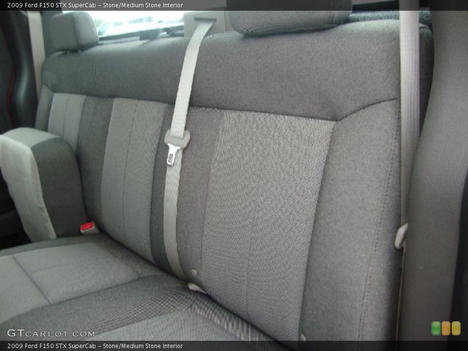 Stone/Medium Stone Interior Photo for the 2009 Ford F150 STX SuperCab #54520061