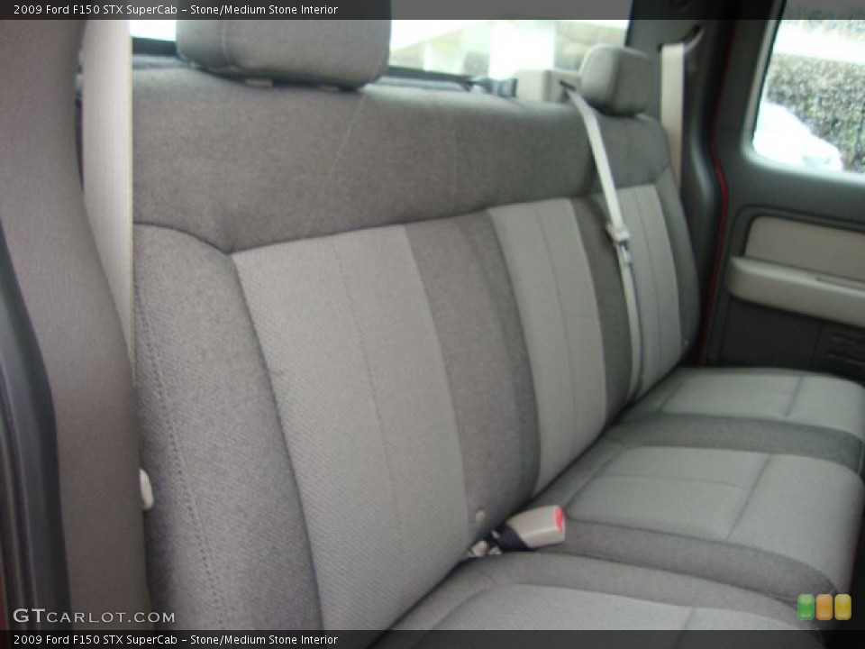 Stone/Medium Stone Interior Photo for the 2009 Ford F150 STX SuperCab #54520095