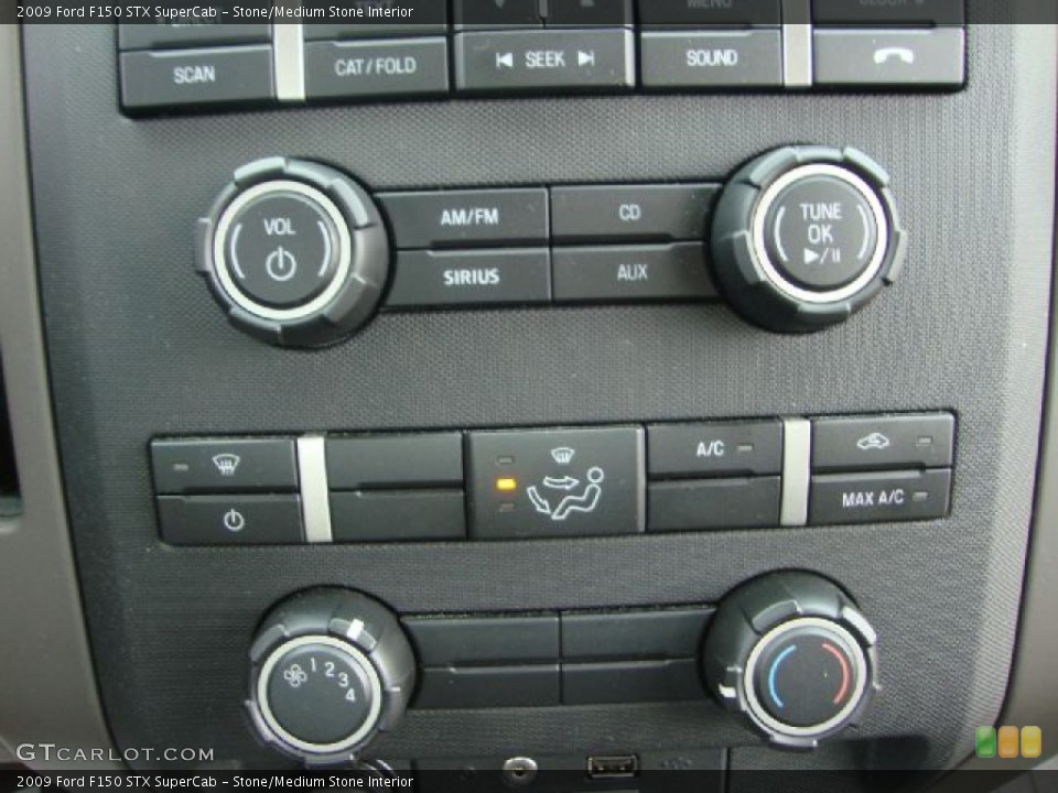 Stone/Medium Stone Interior Controls for the 2009 Ford F150 STX SuperCab #54520175