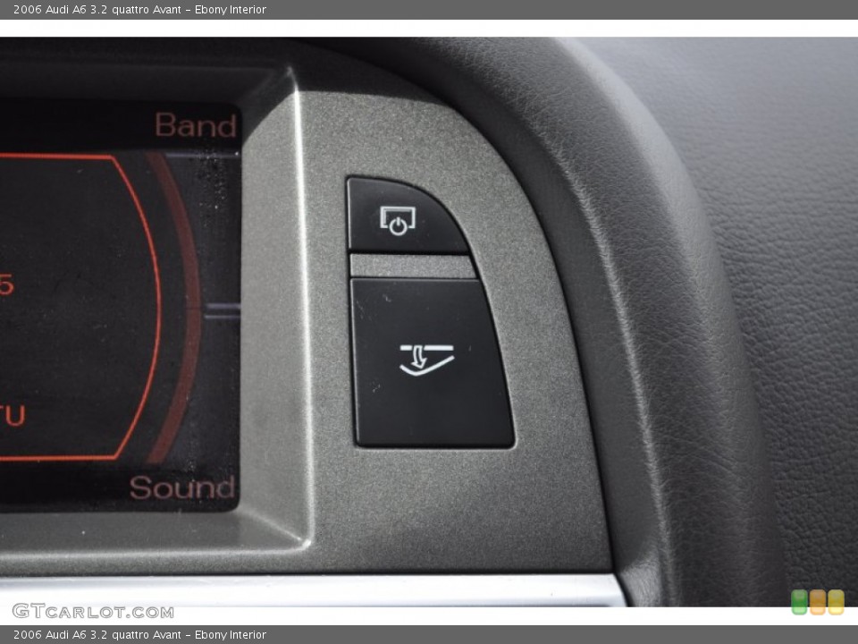 Ebony Interior Controls for the 2006 Audi A6 3.2 quattro Avant #54527510