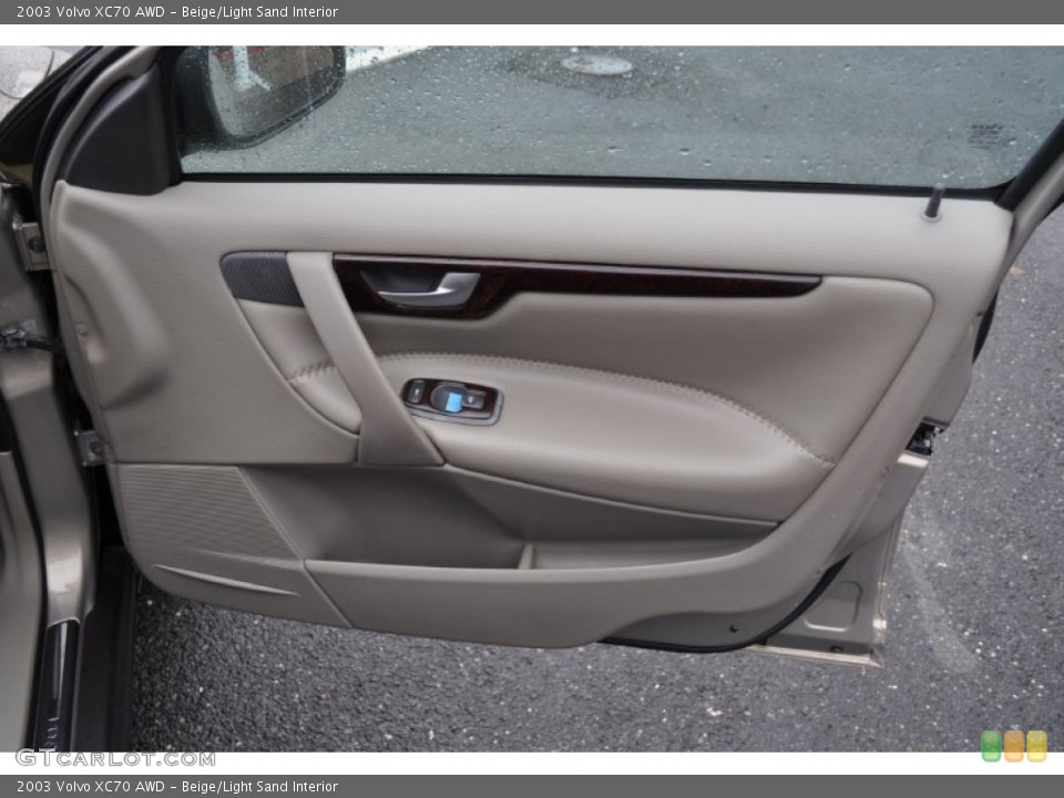 Beige/Light Sand Interior Door Panel for the 2003 Volvo XC70 AWD #54527888