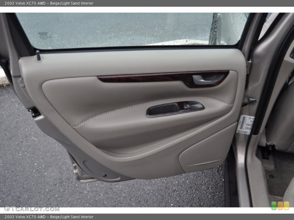 Beige/Light Sand Interior Door Panel for the 2003 Volvo XC70 AWD #54527904